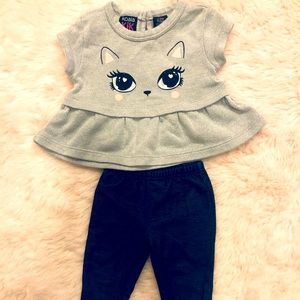 A cute 6-9 month outfit !